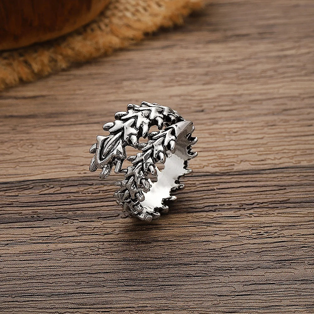 Back Breaker | Vintage Gothic Spine Ring